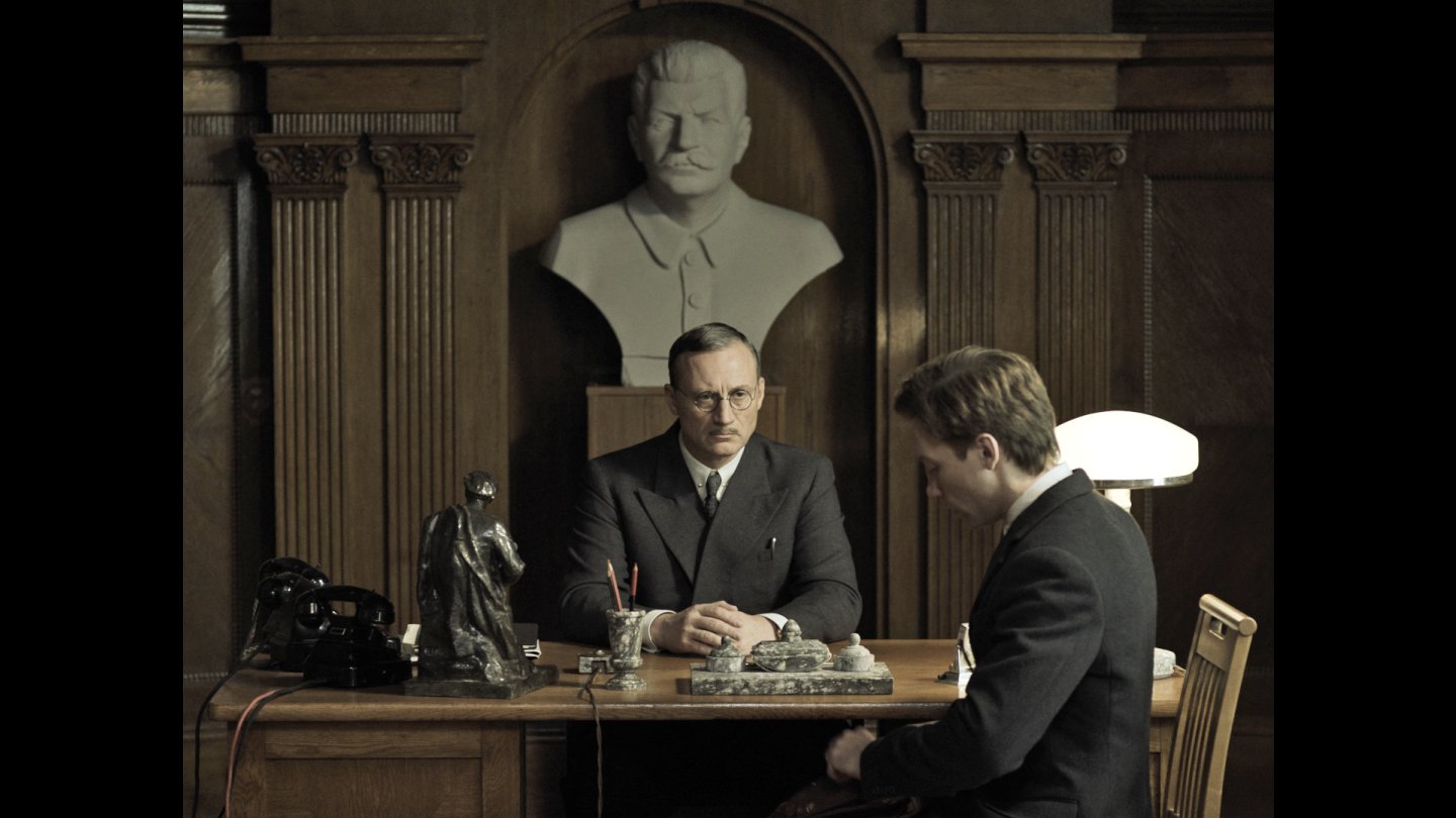 „Two Prosecutors“ (FR, DE, NL, LV, RO, LT 2025)